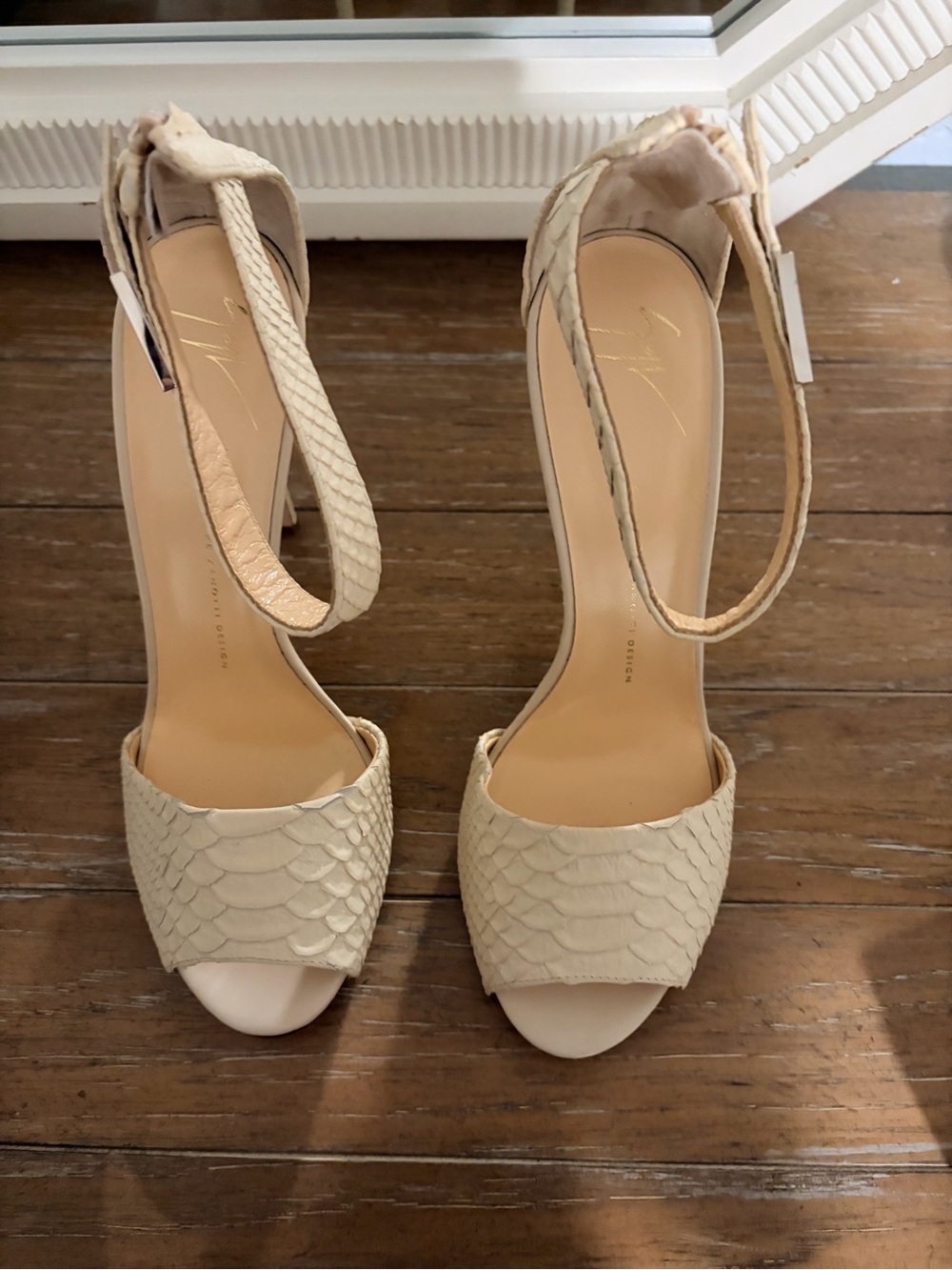 Giuseppe Zanotti Sandals heels E50151 Golia printed size 39 US (9)